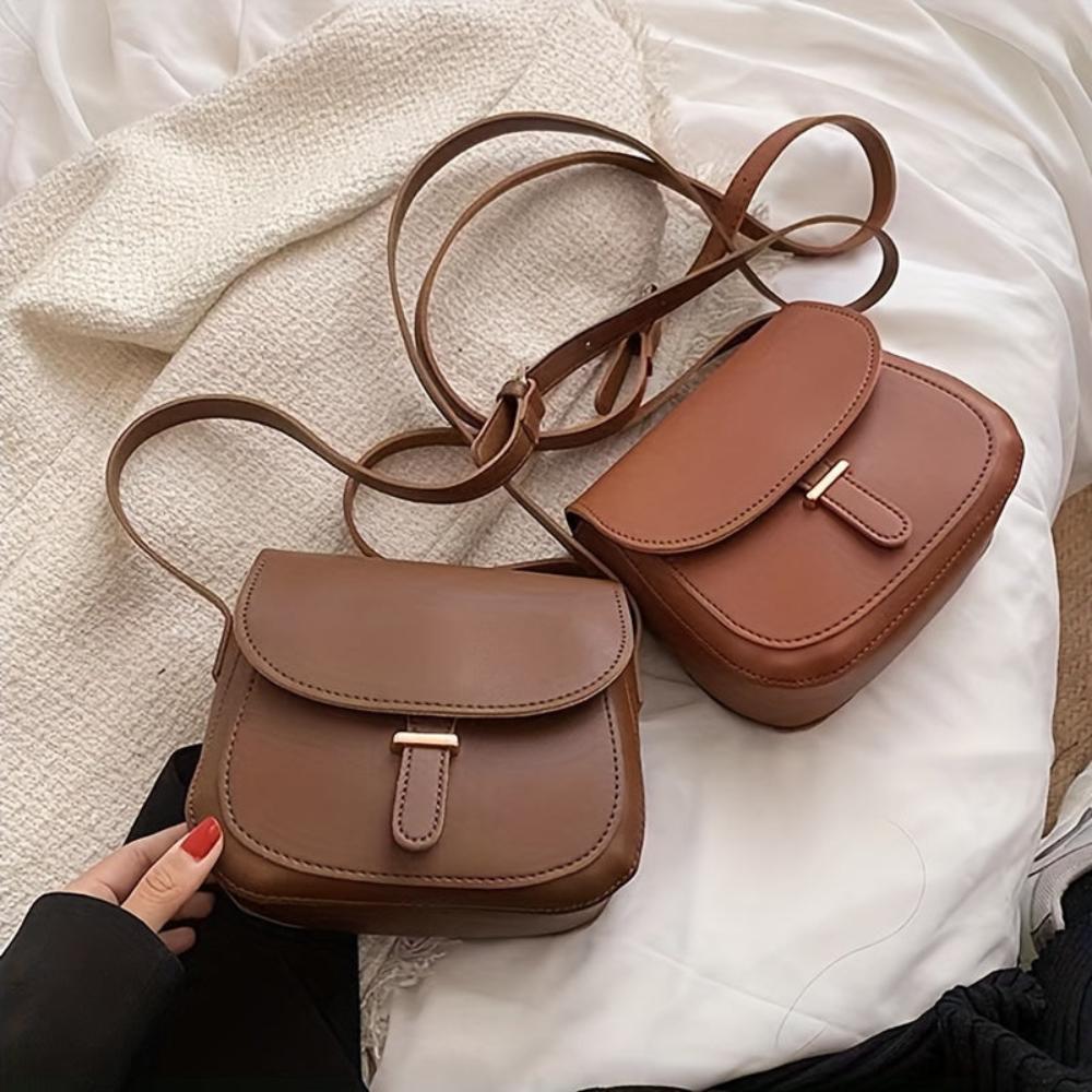 Rose | Chic Saddle Crossbody Bag